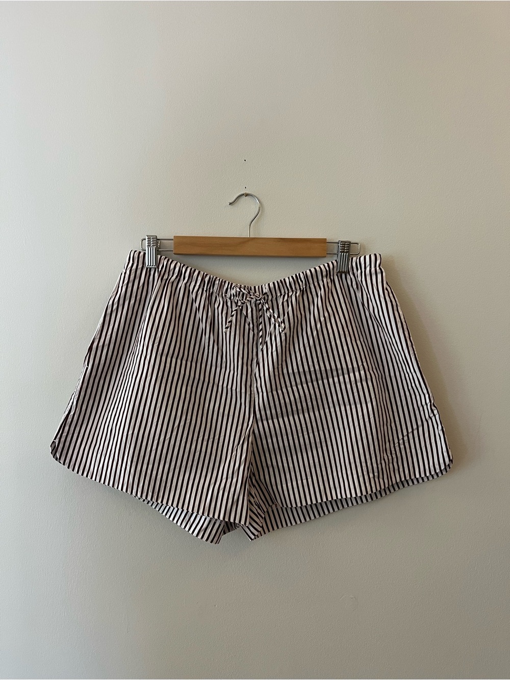 H&M Striped Drawstring Women’s Shorts - Brown & White